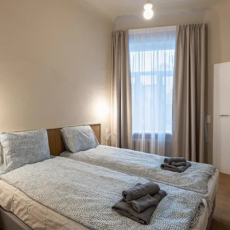 Dandelion Apartments Gertrudes Рига Экстерьер фото