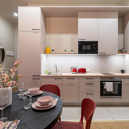Dandelion Apartments Gertrudes Рига Экстерьер фото